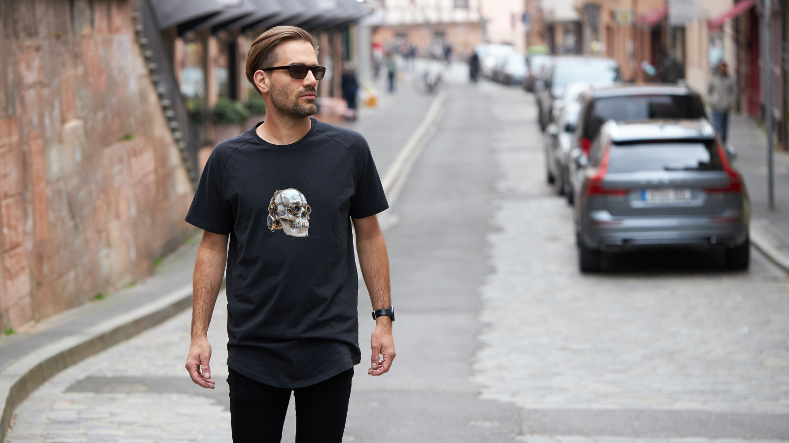 The Evolution of Fashion: From Digital Art to Wearable Collectibles