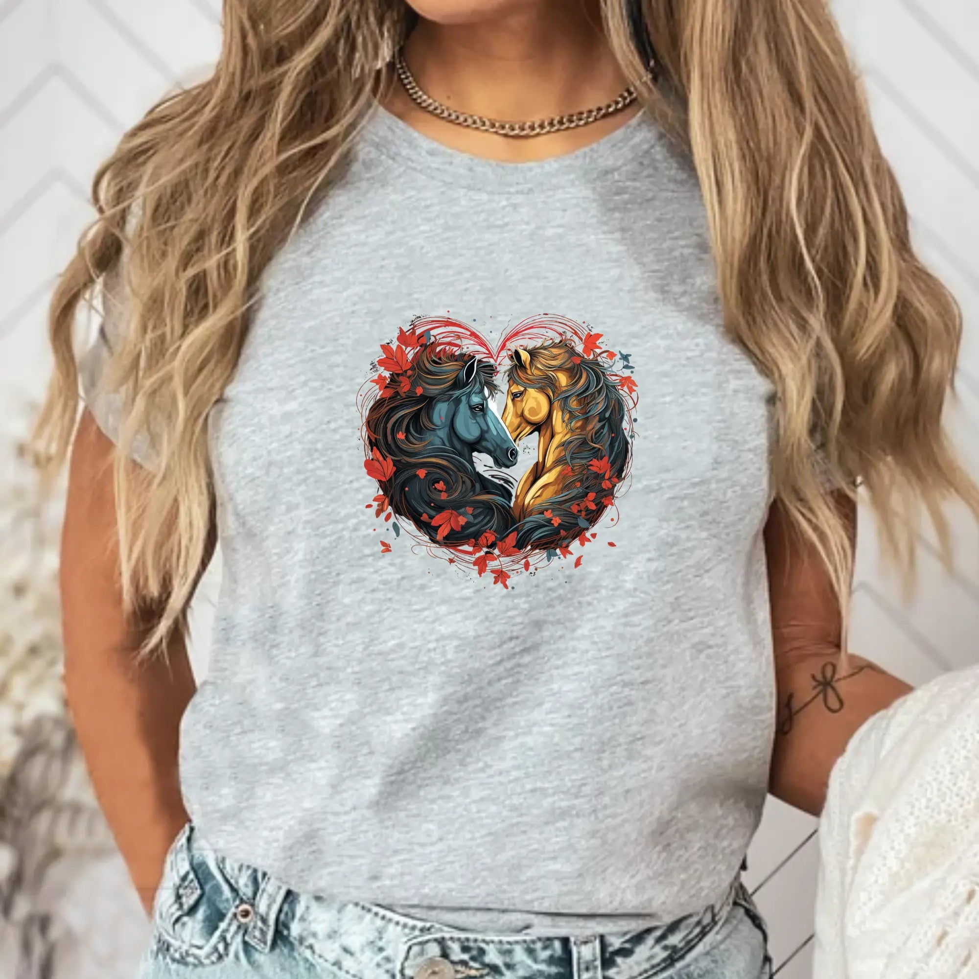 Horse Love Unisex T-Shirt - Teezers